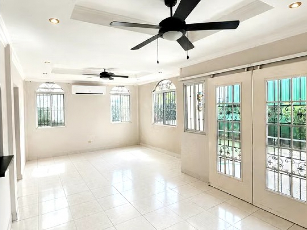 CASA EN VENTA EN BETANIA LA LOCERÍA, PANAMÁ — foto 5