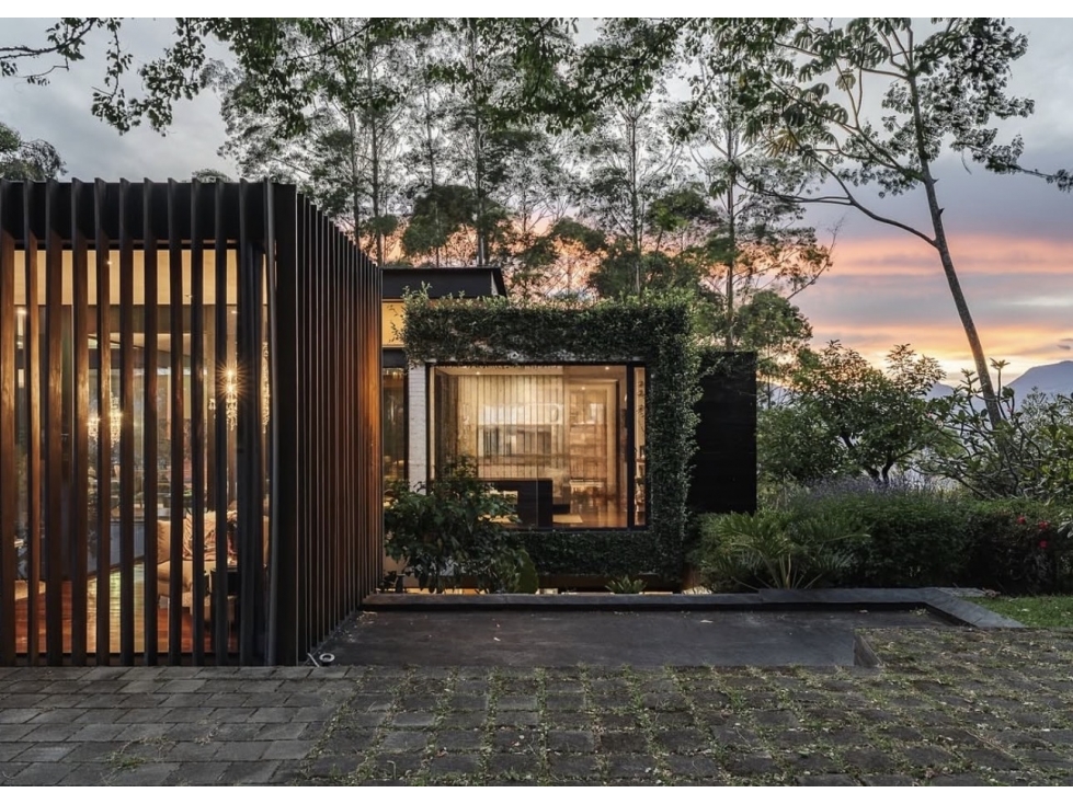 Venta de Casa en las Palmas con Diseño Unico — foto 2