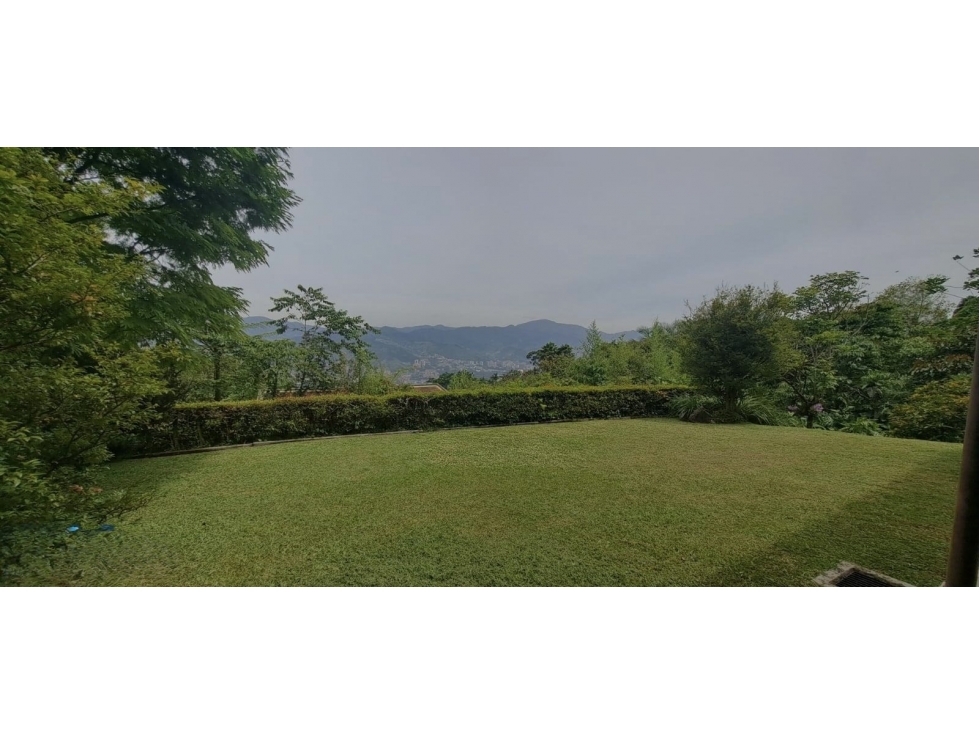 Exclusiva Casa en Condominio Cerca de El Tesoro — foto 2