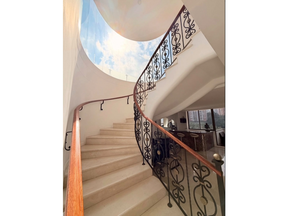 Exclusivo Penthouse Dúplex de Lujo en El Tesoro — foto 6