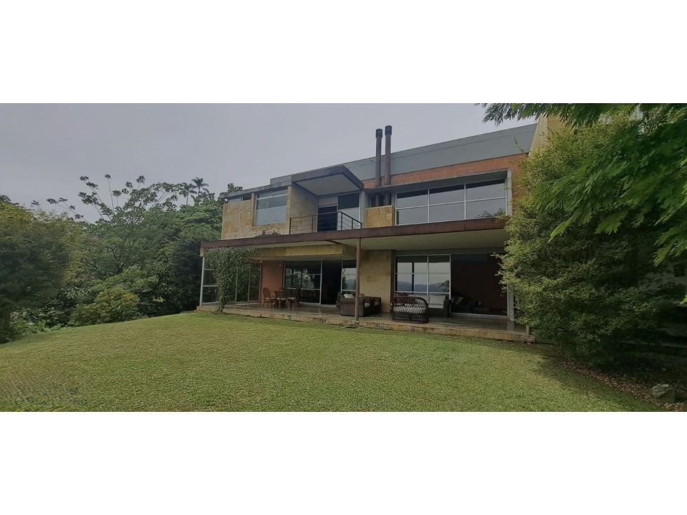 Exclusiva Casa en Condominio Cerca de El Tesoro — foto 3