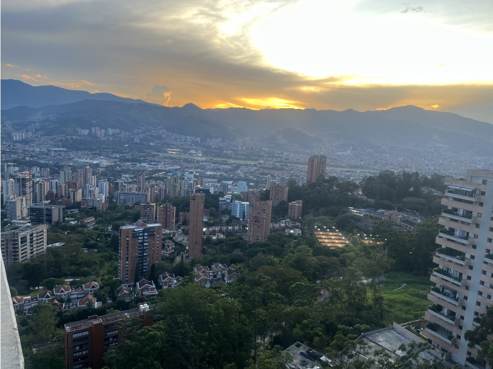 Penthouse Dúplex Moderno en Venta Las Palmas, El Poblado, Medellín — foto 6