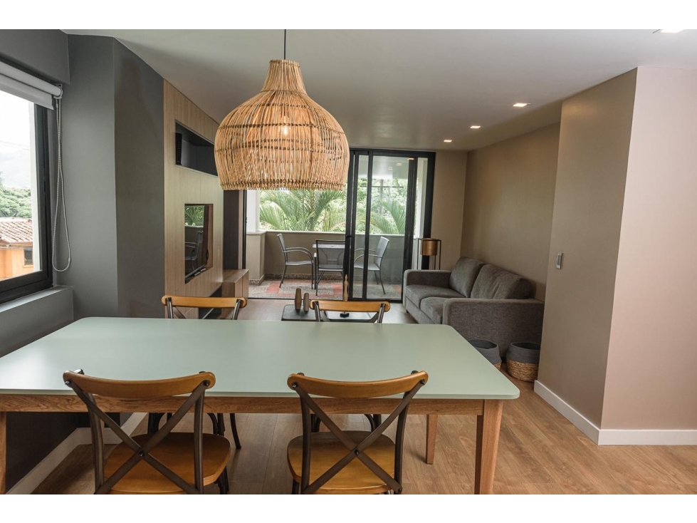 Apartamento Amoblado Remodelado a Una Cuadra de Provenza — foto 4