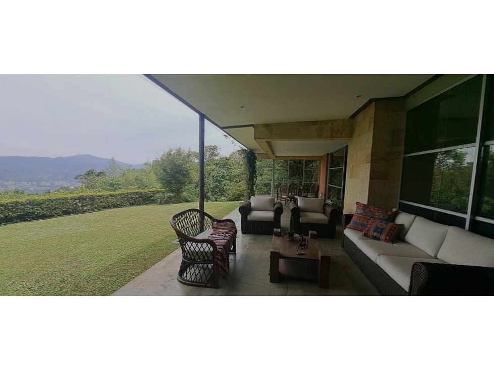 Exclusiva Casa en Condominio Cerca de El Tesoro — foto 5