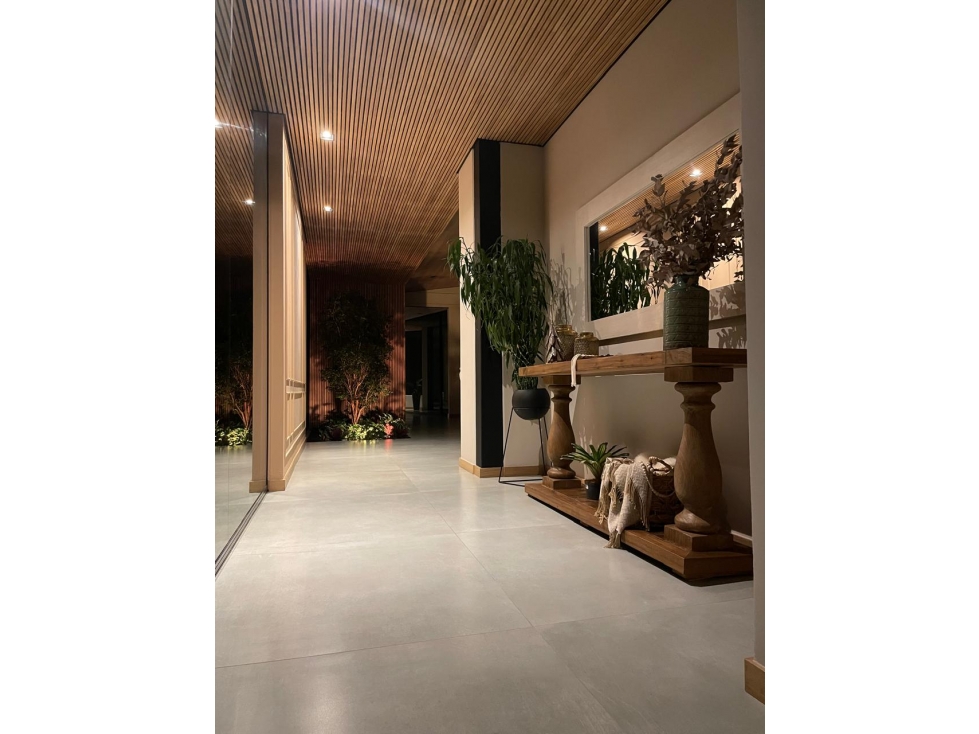 Hermosa Casa Nueva en Los Balsos con Vista y Jacuzzi — foto 5