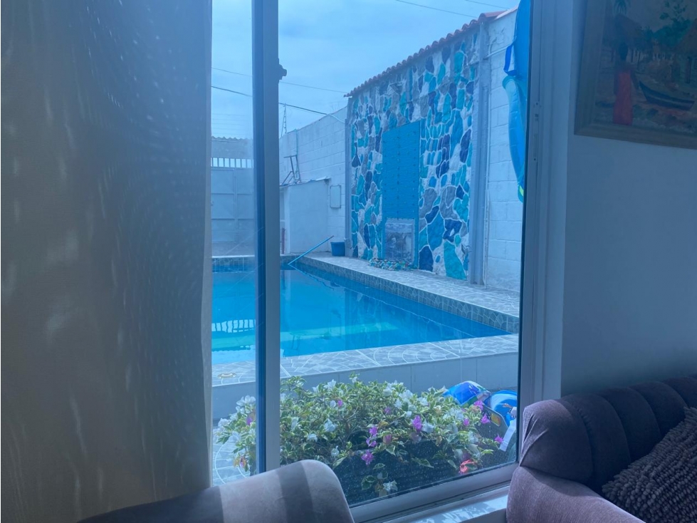 VENTA CASA EN SABANILLA - MONTECARMELO - 1