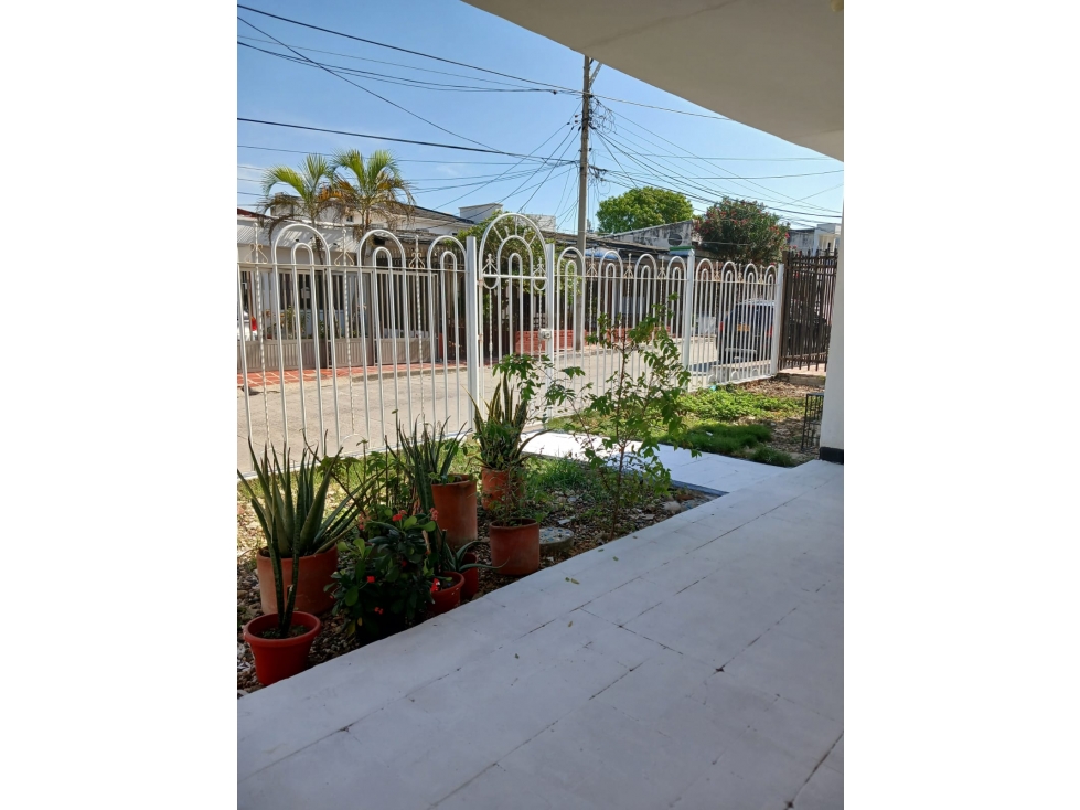 CASA EN VENTA BARRIO LOS PINOS — foto 2