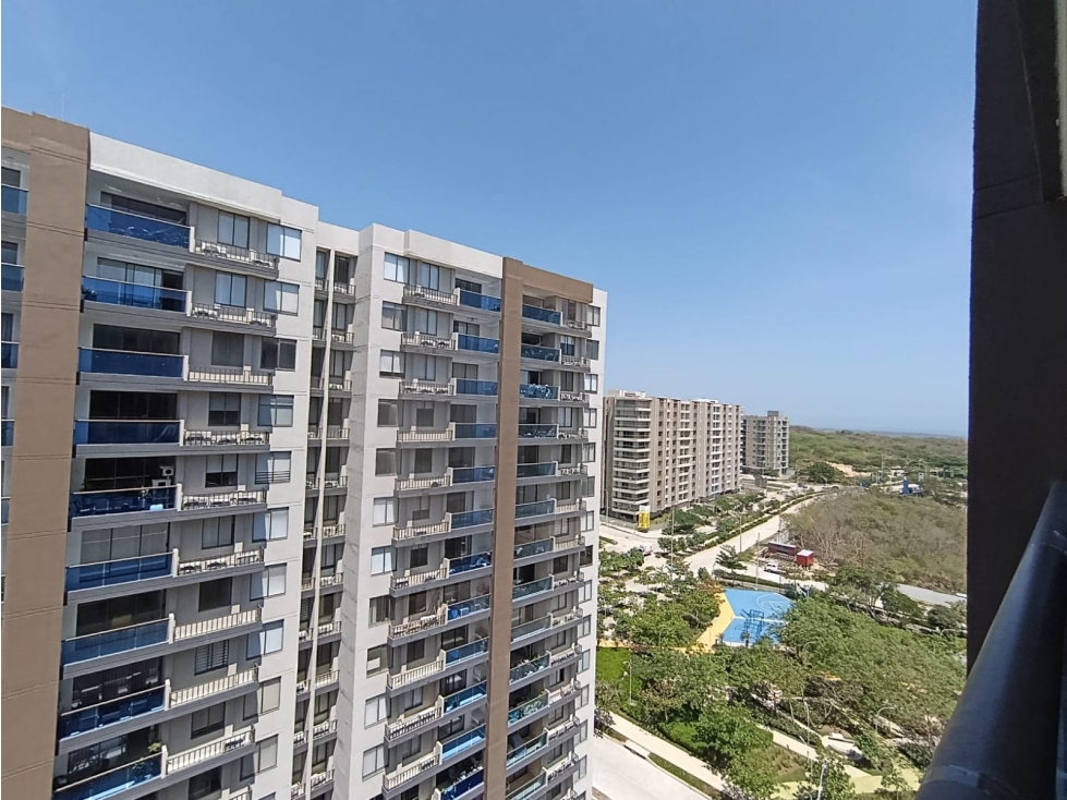VENTA APARTAMENTO RIVER SIDE PISO ALTO VISTA A LA PISCINA — foto 4