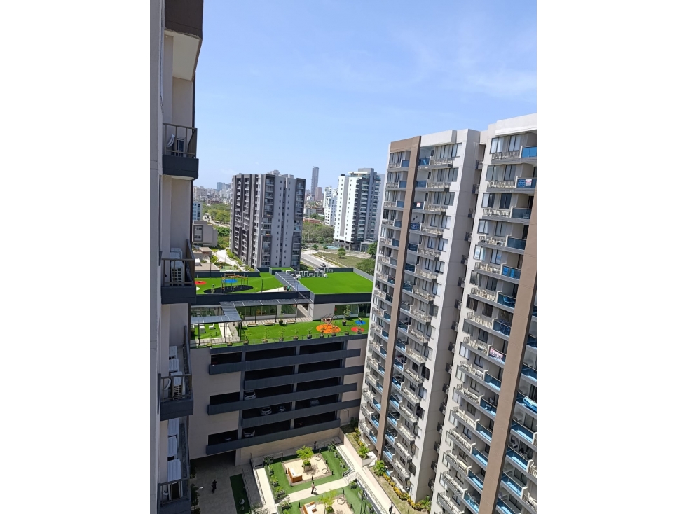 VENTA APARTAMENTO RIVER SIDE PISO ALTO VISTA A LA PISCINA — foto 3
