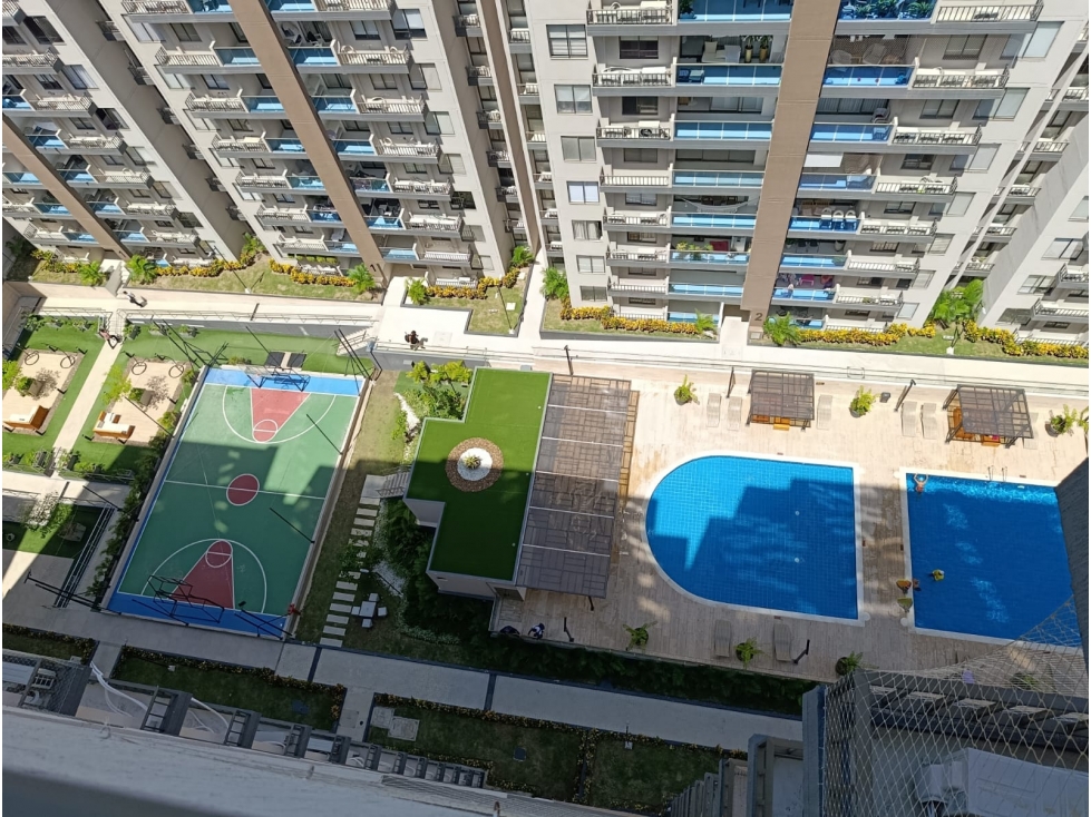 VENTA APARTAMENTO RIVER SIDE PISO ALTO VISTA A LA PISCINA — foto 2