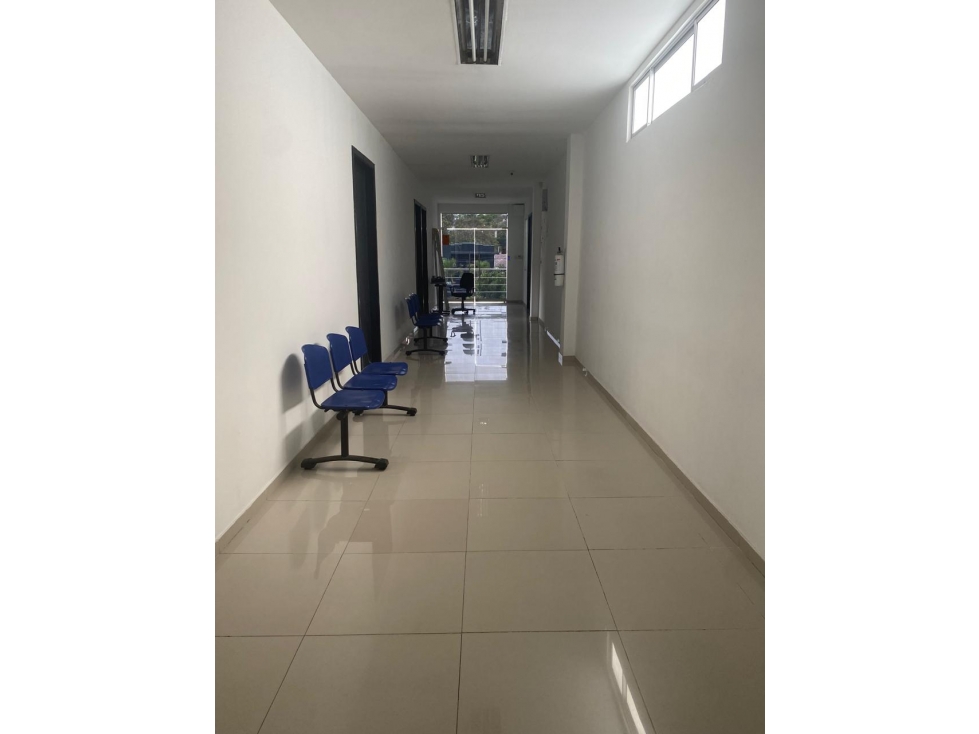 ARRIENDO OFICINA EN PORVENIR