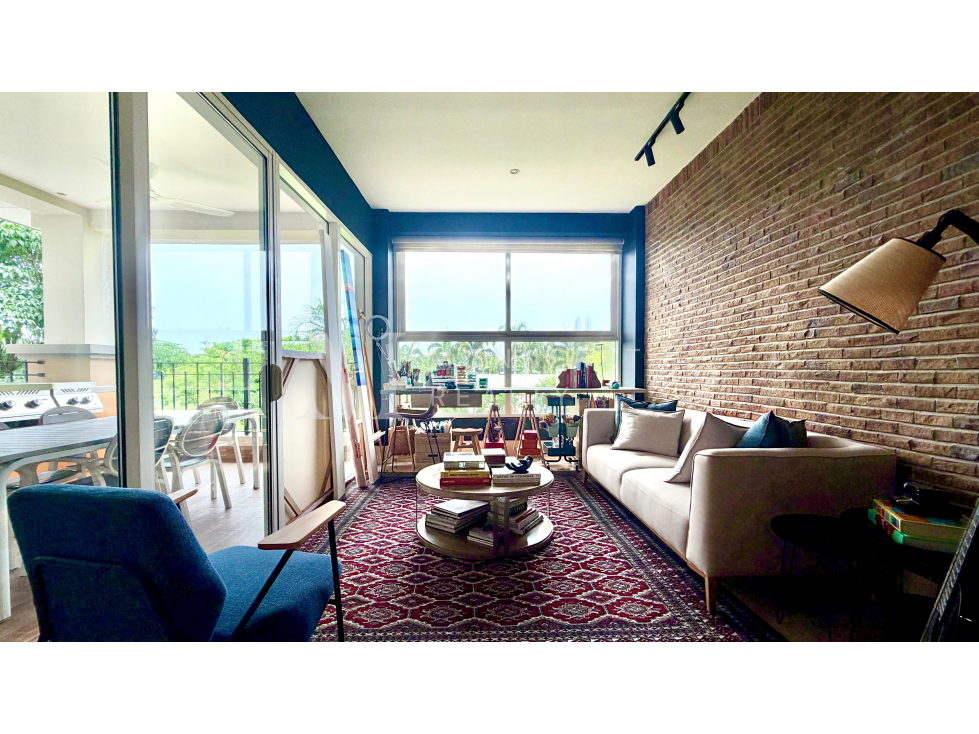 SE VENDE APTO REMODELADO EN THE RESERVE — foto 5