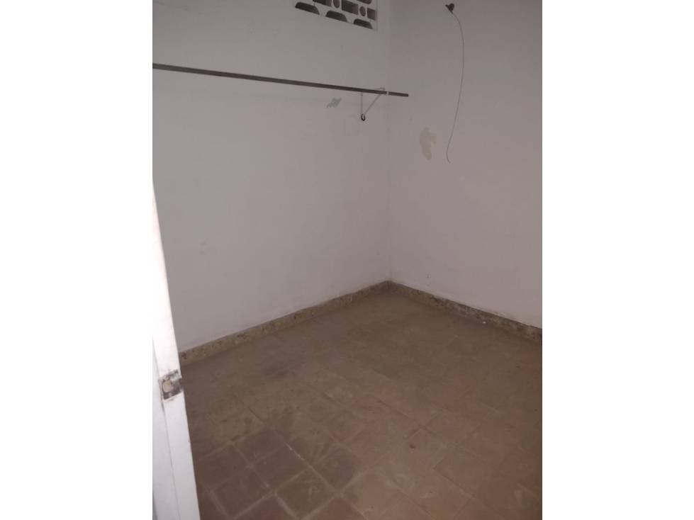 EDIFICIO EN CASCO VIEJO DISPONIBLE — foto 6
