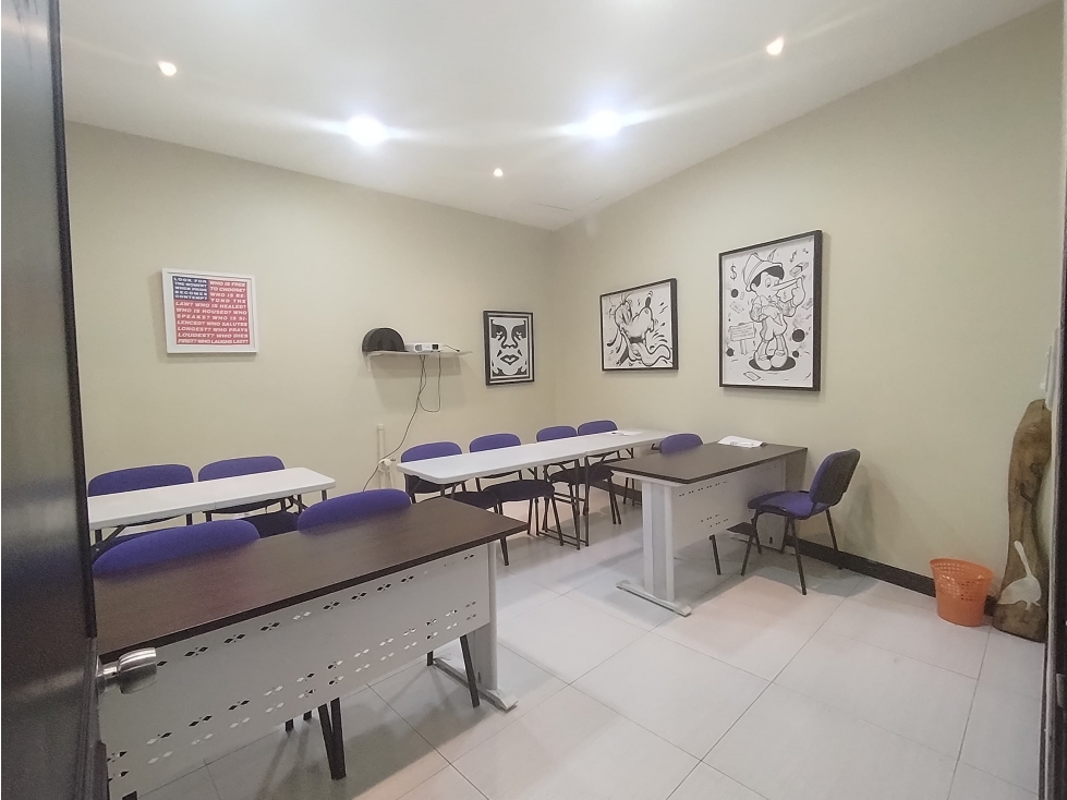 SE ALQUILA LOCAL DE 90 m2 EN PLAZA BAL HARBOUR - 5