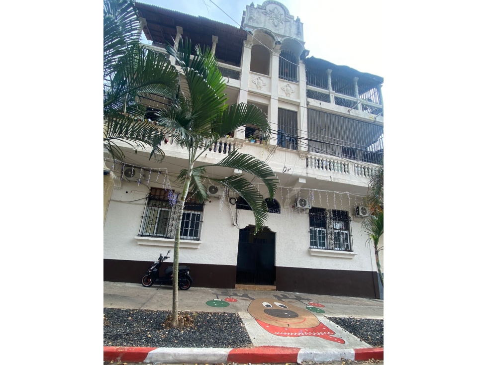 SE VENDE CASA ESTUDIANTES, SANTA ANA — foto 2