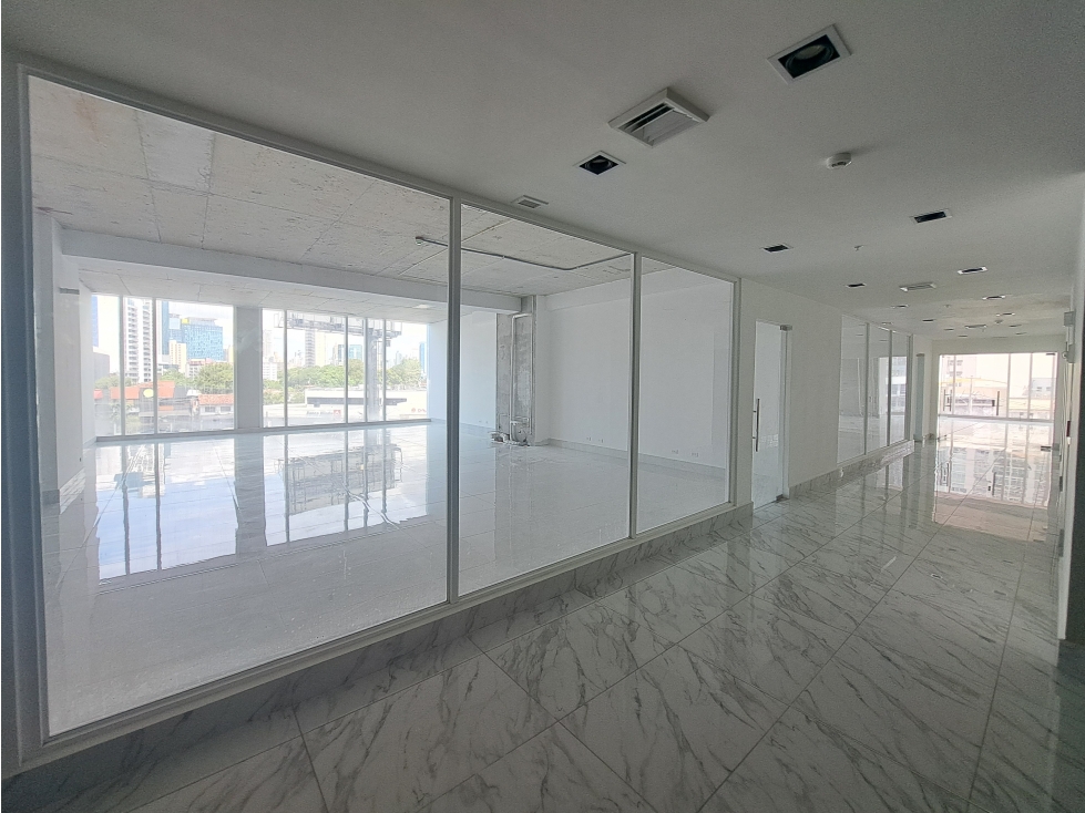 SE ALQUILAN OFICINAS EN THE TOWERS BUSINESS PLAZA - 6