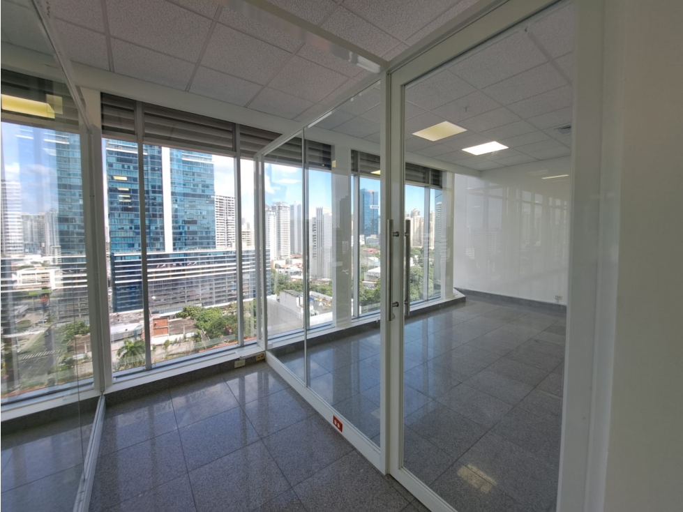 SE VENDE OFICINA EN EL TORNILLO CON VISTA PANORÁMICA - 2
