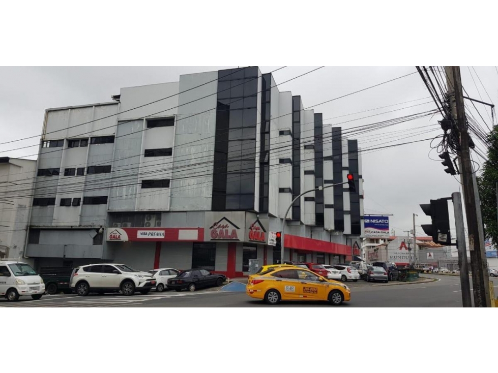 SE VENDE EDIFICIO EN CALIDONIA - 2