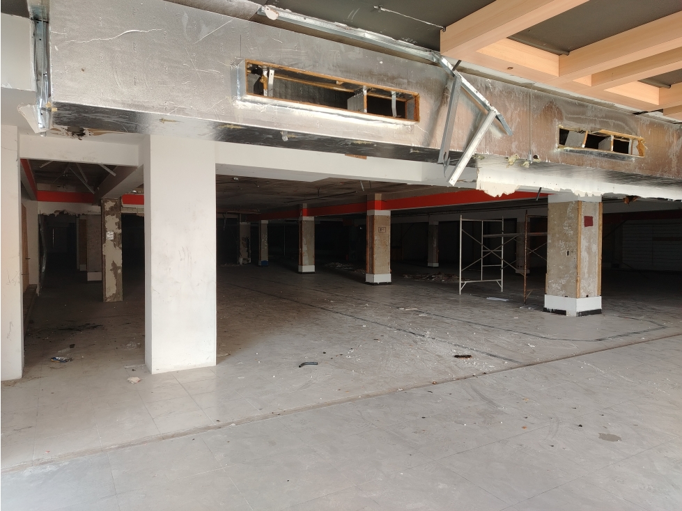 SE VENDE EDIFICIO EN CALIDONIA - 6