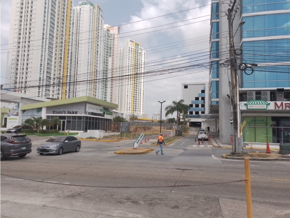 SE VENDE TERRENO EN CONDADO DEL REY - 4266 M2 - 5