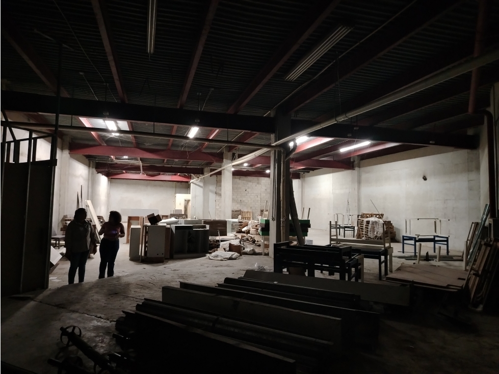 SE ALQUILA BODEGA EN LOS ANDES — foto 6