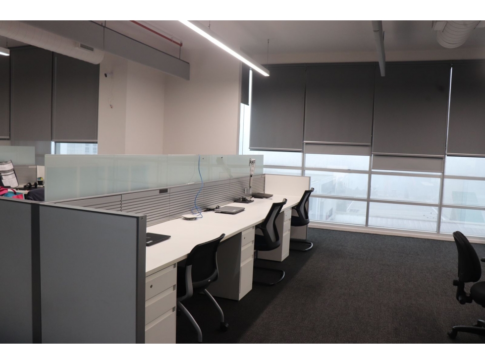 SE ALQUILAN OFICINAS DE 734.10 M2 EN CONDADO BUSINESS CENTER - 2