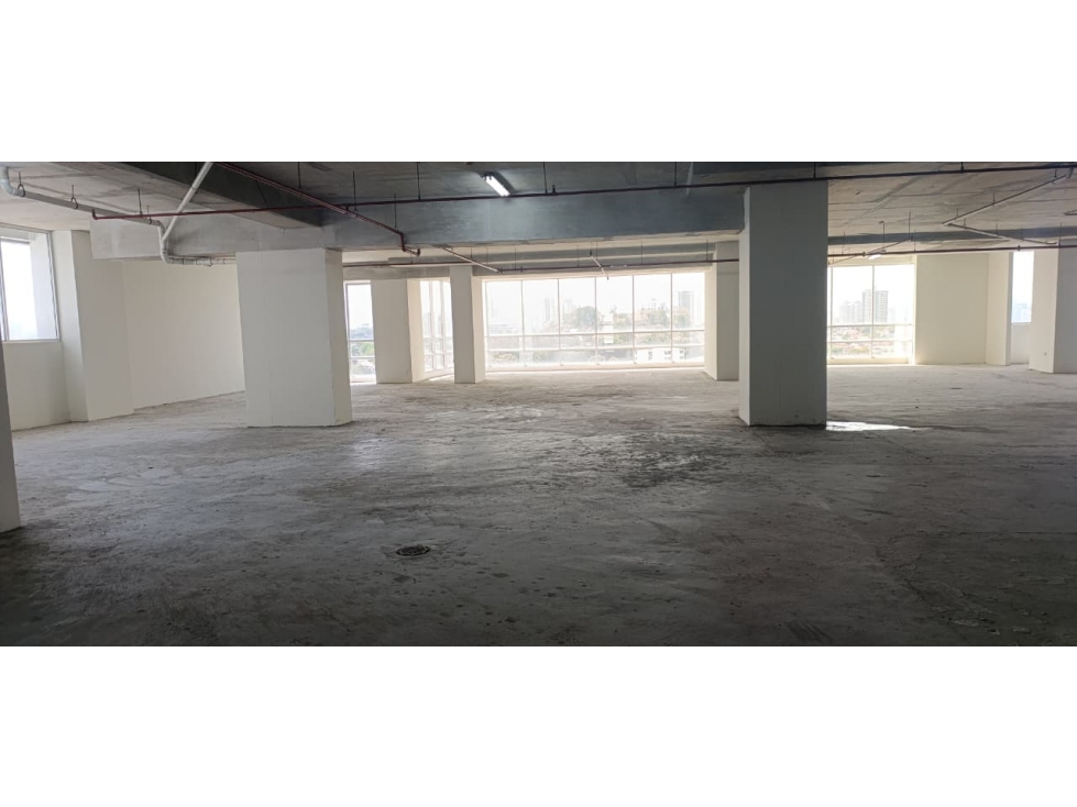 SE ALQUILAN OFICINAS DE 1,369.35 EN CONDADO BUSINESS CENTER - 3