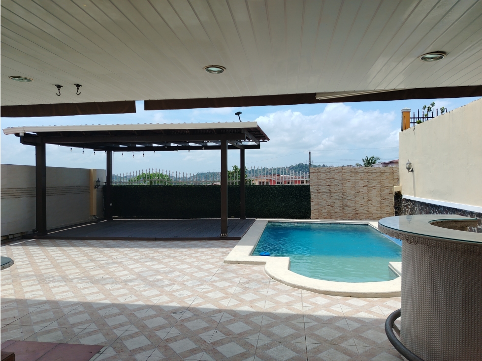 SE VENDE CASA EN PRADERAS DEL ROCIO, VILLA ZAITA — foto 3