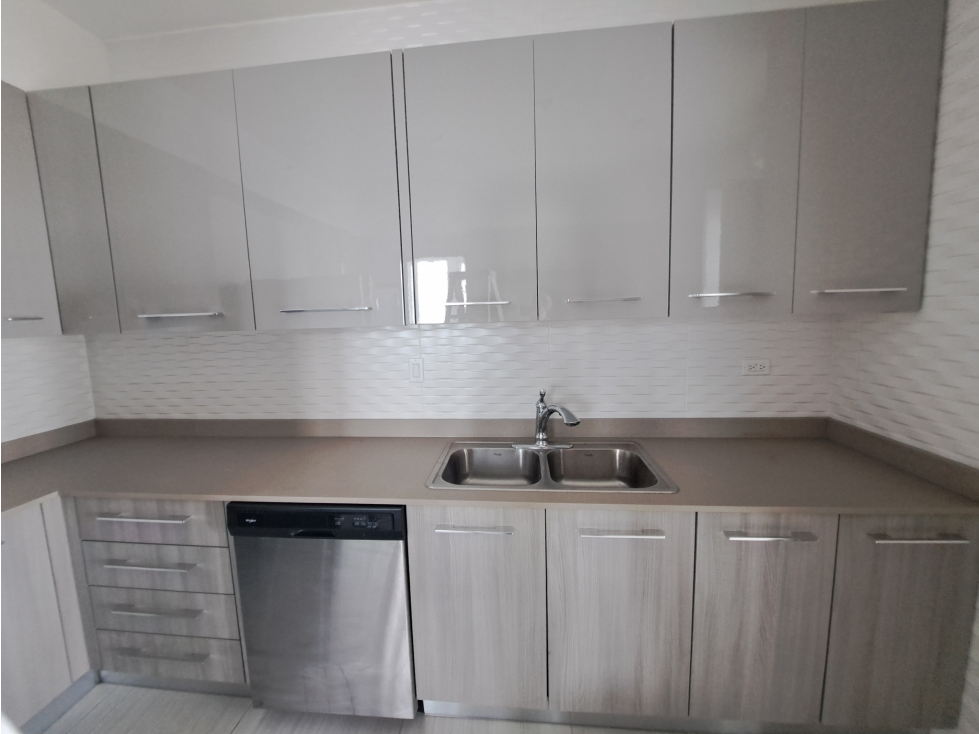 SE VENDE APARTAMENTO EN THE TOWERS RESIDENCES, SAN FRANCISCO — foto 5