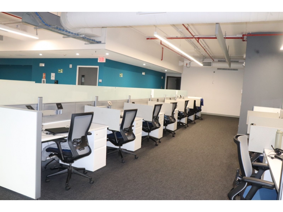 SE ALQUILAN OFICINAS DE 734.10 M2 EN CONDADO BUSINESS CENTER - 3
