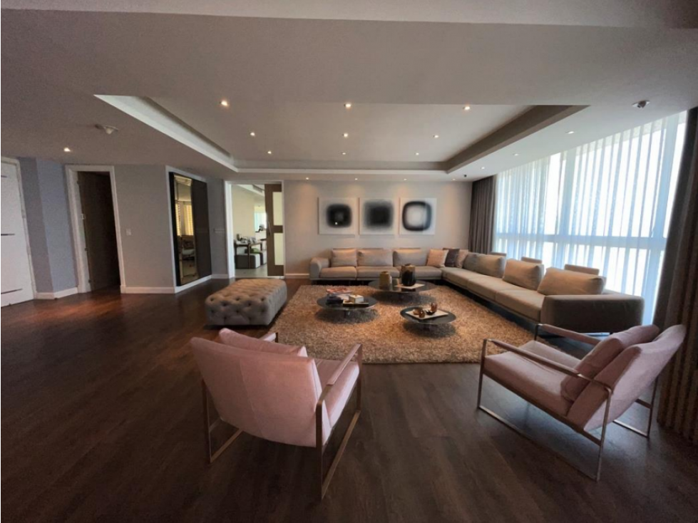SE VENDE APARTAMENTO DE 658 M2 EN PH DUPONT TOWER