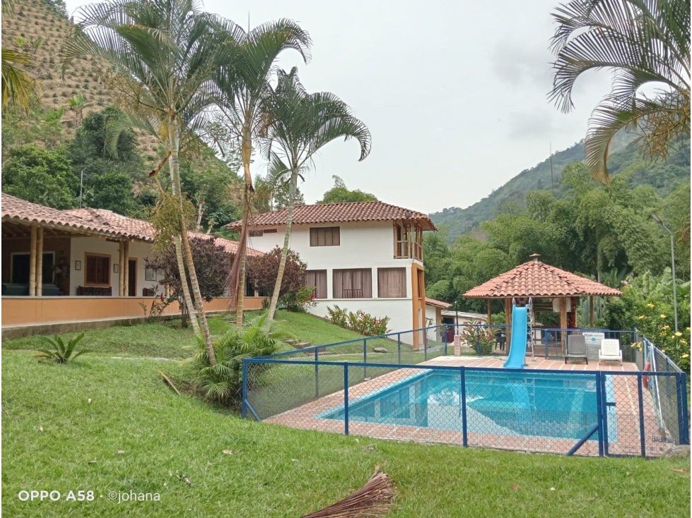 FINCA EN LA QUIEBRA DE VELEZ TARIFA MIN 10 PAX - 2