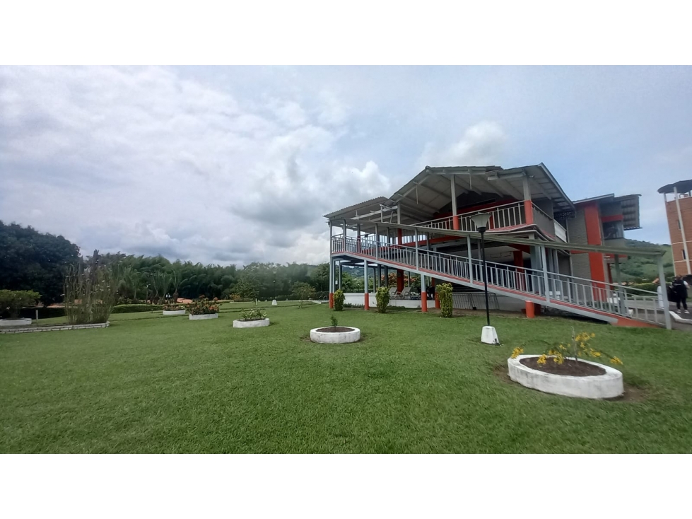 FINCA EN SANTAGUEDA PARA EVENTOS Y TALLERES 50 PAX - 4