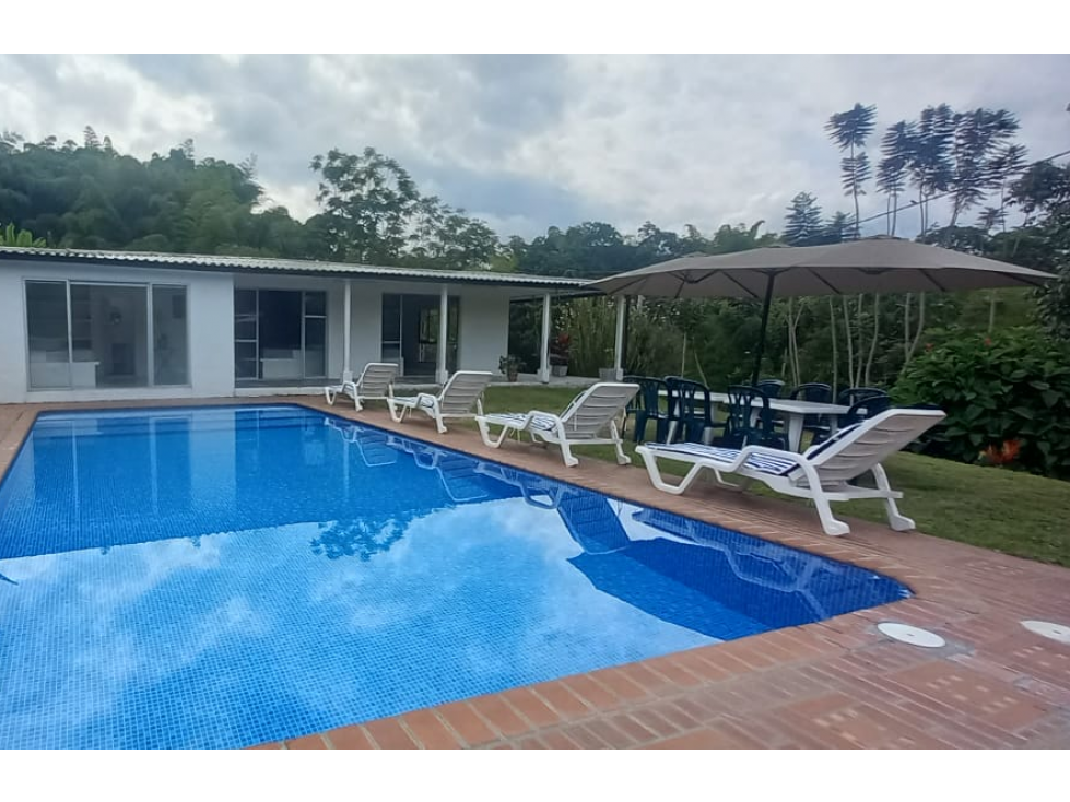 FINCA EN LA CABAÑA MANIZALES TARIFA MINIMA 10 PAX - 2