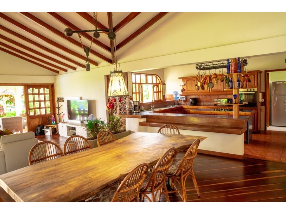 FINCA EN SANTAGUEDA - CAPACIDAD MÁXIMA 14 PERSONAS - 5