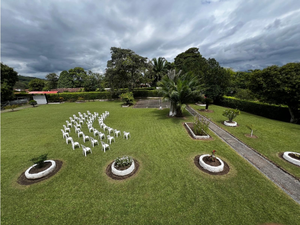 FINCA EN SANTAGUEDA PARA EVENTOS Y TALLERES 50 PAX - 3