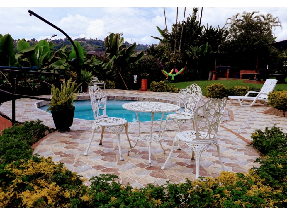 FINCA EN VILLAMARIA CAP 17 TARIFA MINIMA 10 PAX - 5