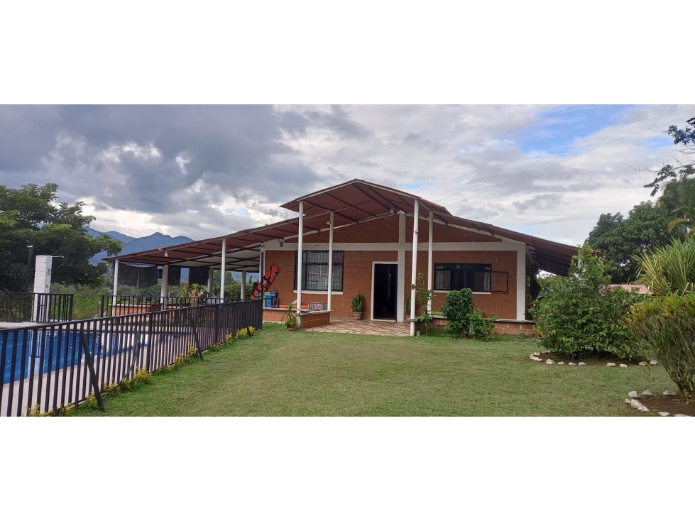 FINCA EN LAS MARGARITAS - PARA 20 PERSONAS - 6