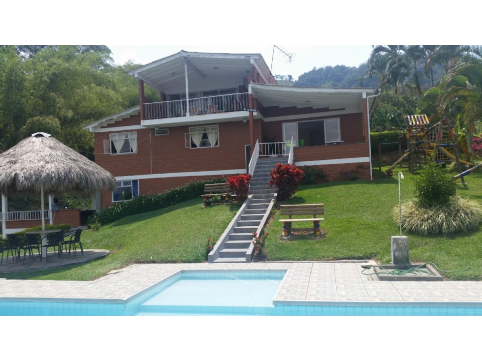 FINCA EN SANTAGUEDA DE 10 A 30 PAX - TARIFA MIN 10 PAX - 1