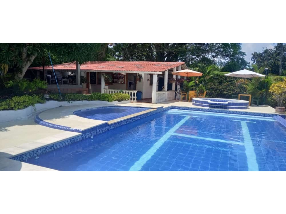 FINCA PARA ALQUILAR EN SANTAGUEDA CAP 25 - 40 PAX - 1