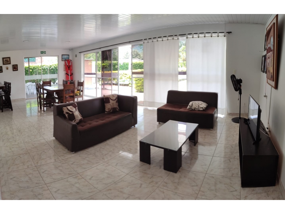 FINCA EN SANTAGUEDA HASTA 20 PAX - TARIFA MIN 10 PAX - 5