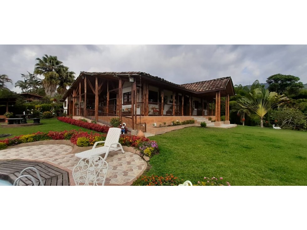 FINCA EN VILLAMARIA CAP 17 TARIFA MINIMA 10 PAX - 1