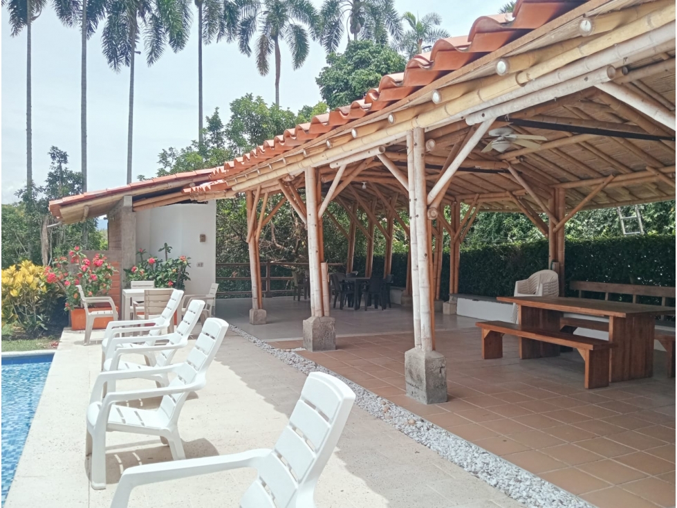 ALQUILER DE FINCA SANTAGUEDA - DE 15 A 40 PERSONAS - 6