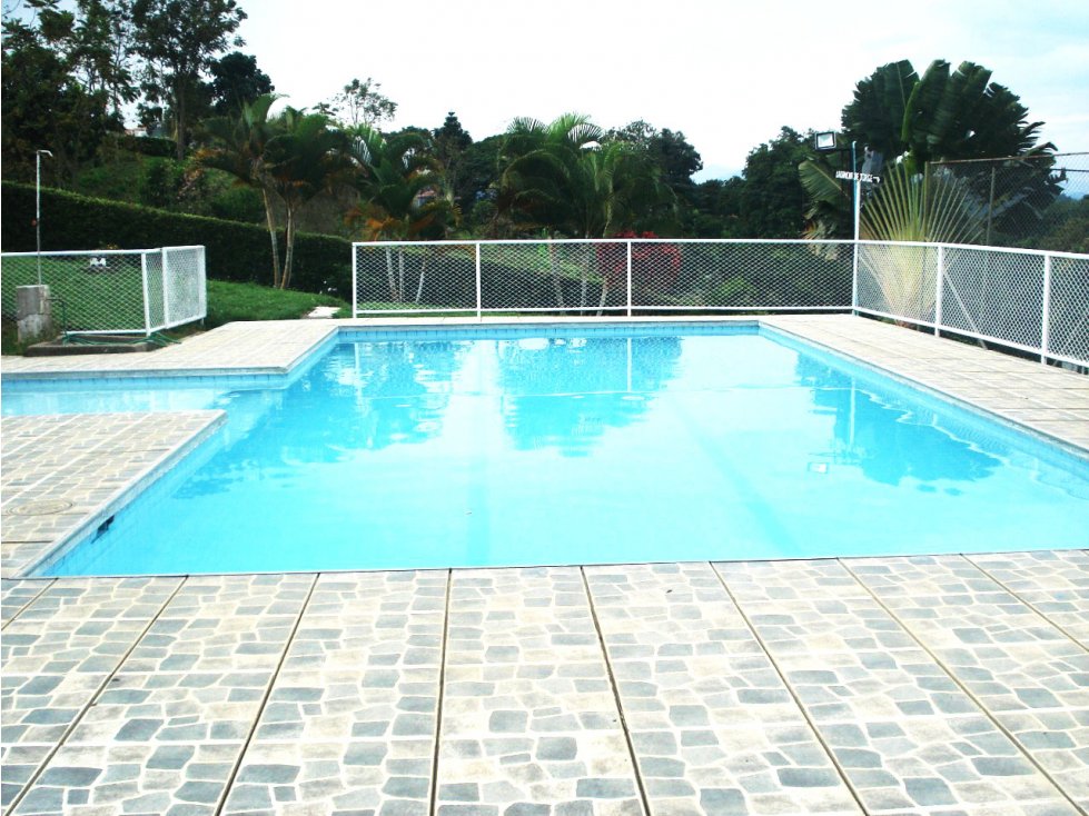 FINCA EN SANTAGUEDA DE 10 A 30 PAX - TARIFA MIN 10 PAX - 4
