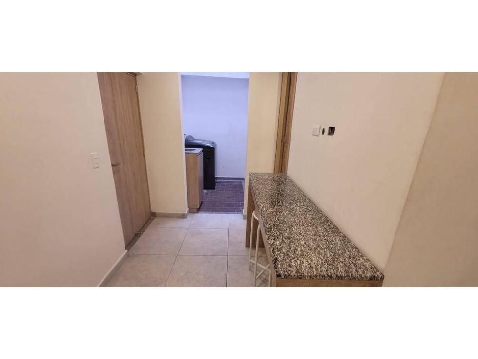 APARTAESTUDIO AMOBLADO EN ARRIENDO LAURELES-CERCA DE LA 70 — foto 3