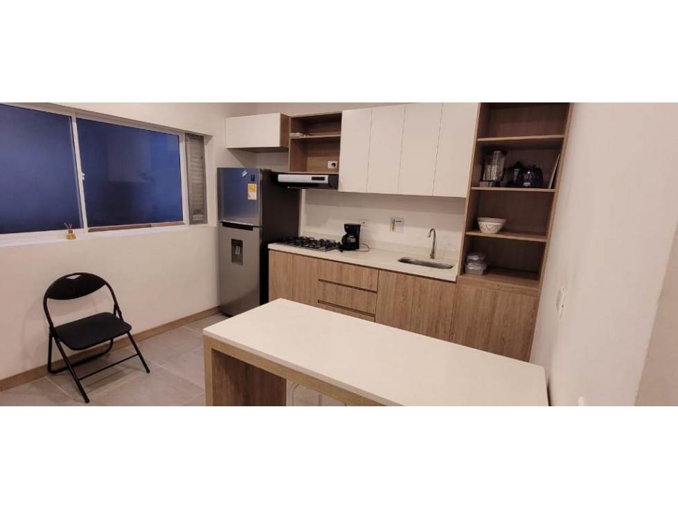 APARTAESTUDIO AMOBLADO EN ARRIENDO - CERCA DE LA 70, POR EL ESTADIO — foto 2