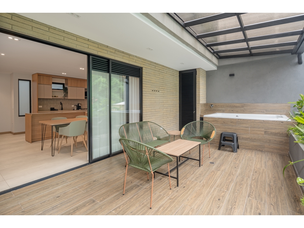 PENTHOUSE AMOBLADO NUEVO PRIMER PARQUE DE LAURELES