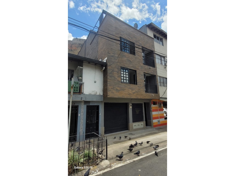 APARTAMENTO DUPLEX AMOBLADO CON TERRAZA EN ARRIENDO LAURELES ESTADIO — foto 4