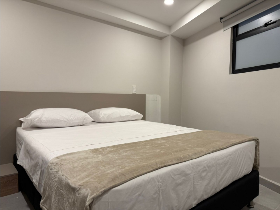 APARTAMENTO AMOBLADO DOS ALCOBAS DOS BAÑOS Y BALCÓN LAURELES ESTADIO — foto 5