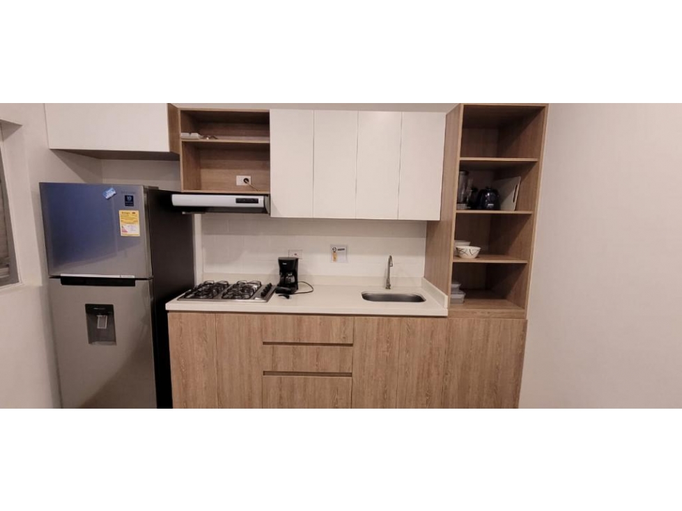 APARTAESTUDIO AMOBLADO EN ARRIENDO - CERCA DE LA 70, POR EL ESTADIO — foto 3